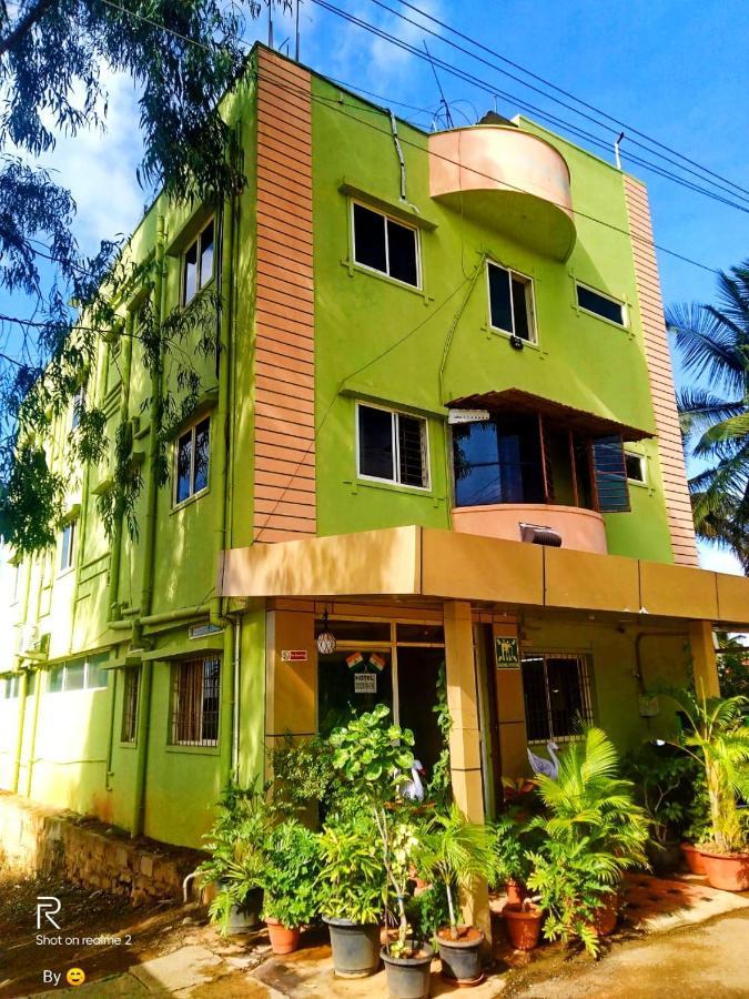 Oyo 75854 Hotel Harsha Residency Bangalore Exterior foto